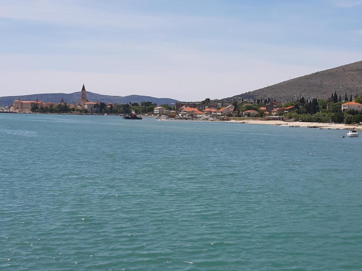 Apartman Petrovic City Center Trogir Eksteriør bilde