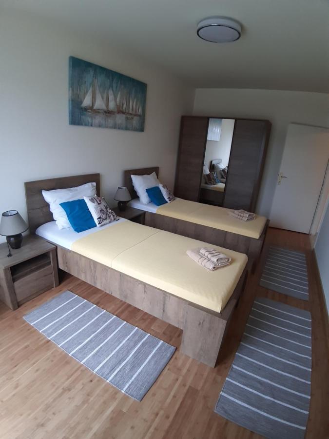 Apartman Petrovic City Center Trogir Eksteriør bilde
